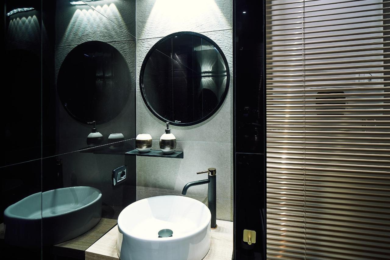 Chiclife - Lilienblum Chic Borgo Santa Caterina Apartment Bergamo Bagian luar foto